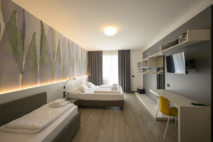 Room 14 of 73