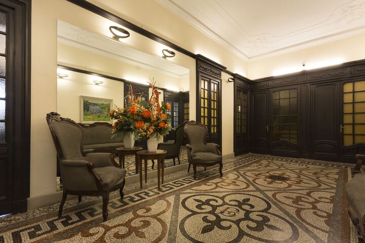 Lobby Photos