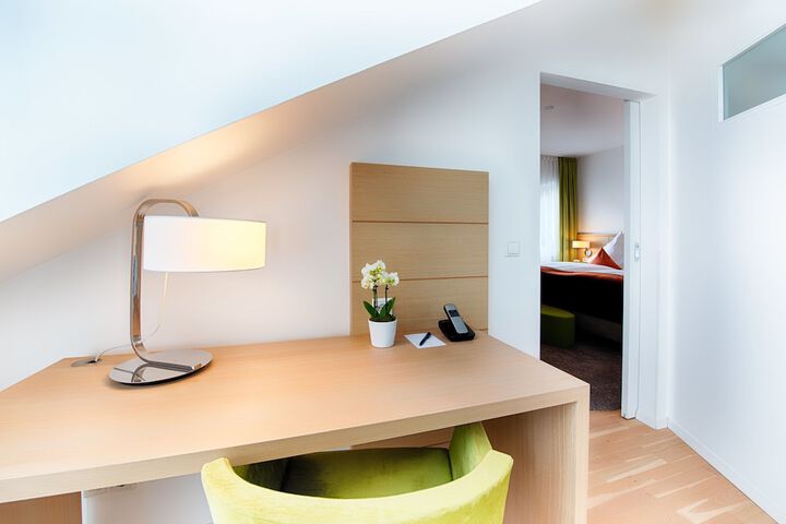 Room 16 of 55