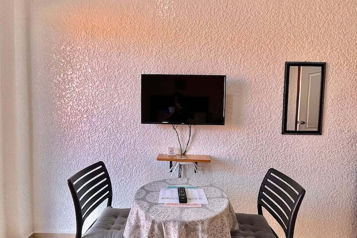 Room 45 of 123