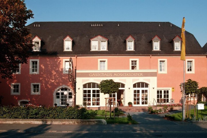 Hotel 13 of 15