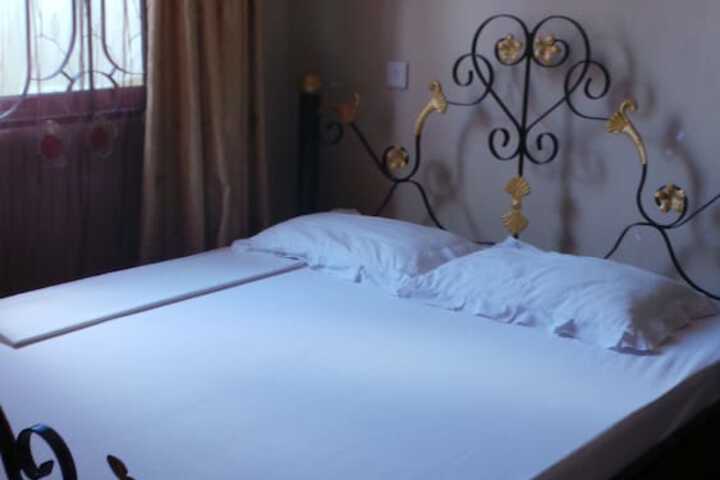 Room 13 of 14