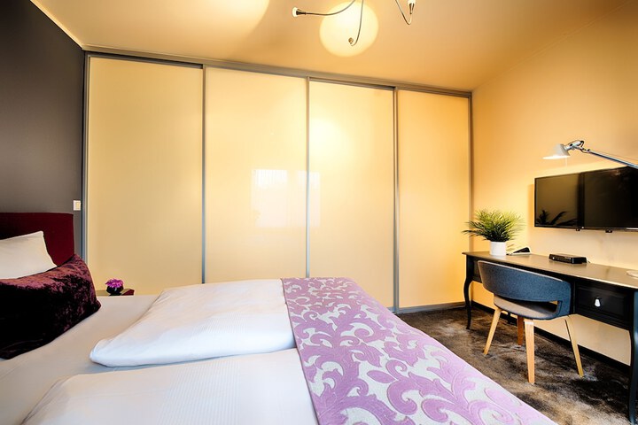 Room 7 of 54