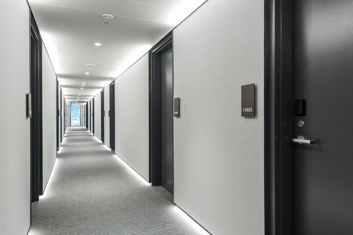Ballroom/Hall 28 of 38