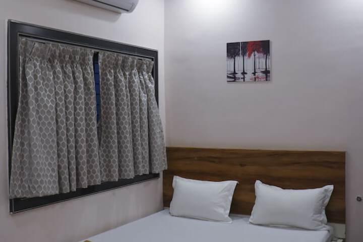 Room 19 of 44