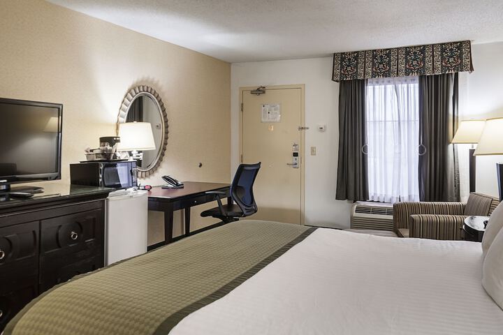 1 King Bed Upgrade (6 of 20)