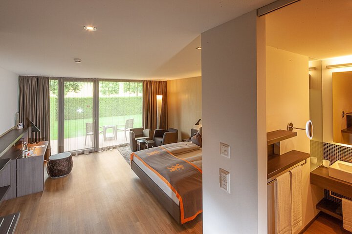 Room 48 of 127
