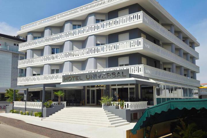 Hotel Universal