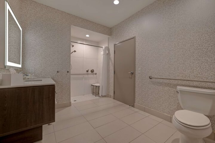 Bathroom shower