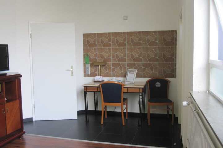 In-room business center