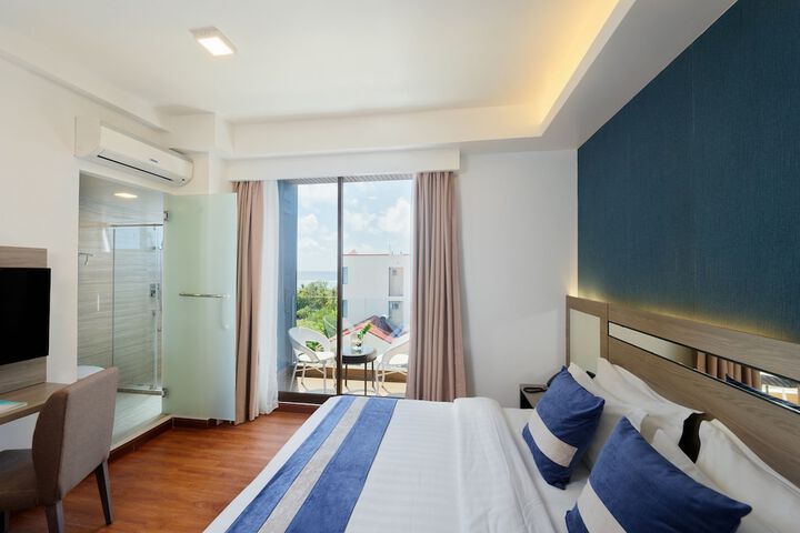Room 30 of 60