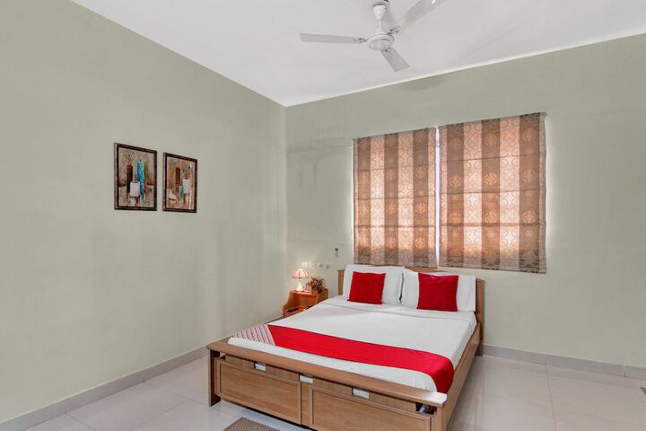 Room 10 of 37