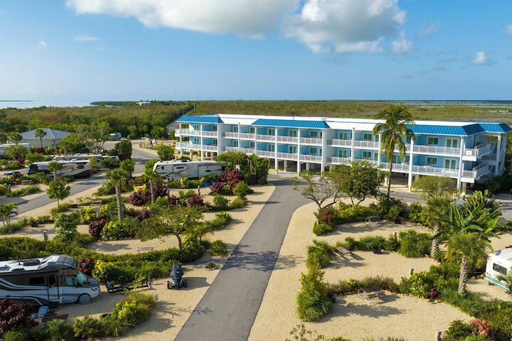 Hotel 68 of 73