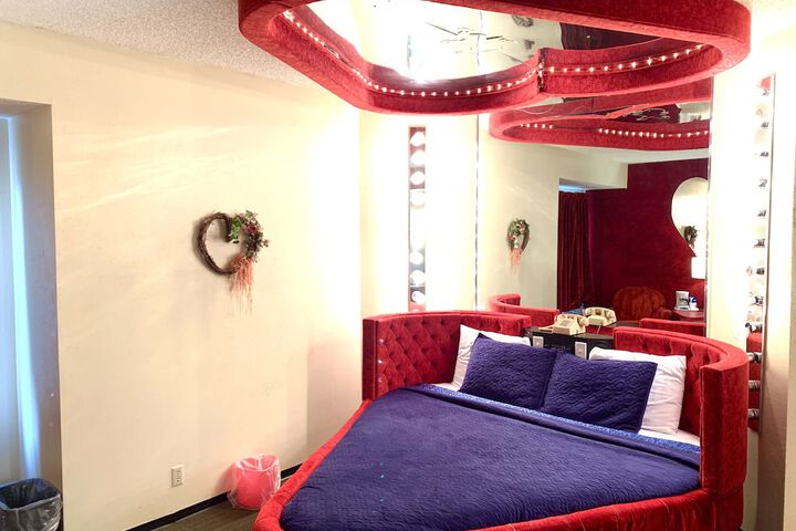 2 Queen Beds (18 of 99)
