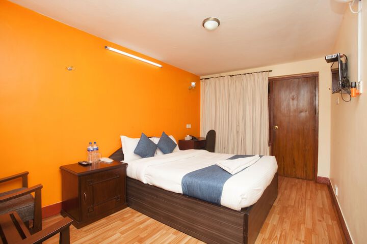 Room 35 of 94