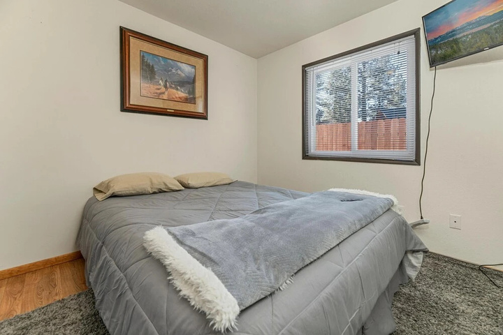 Room 8 of 20