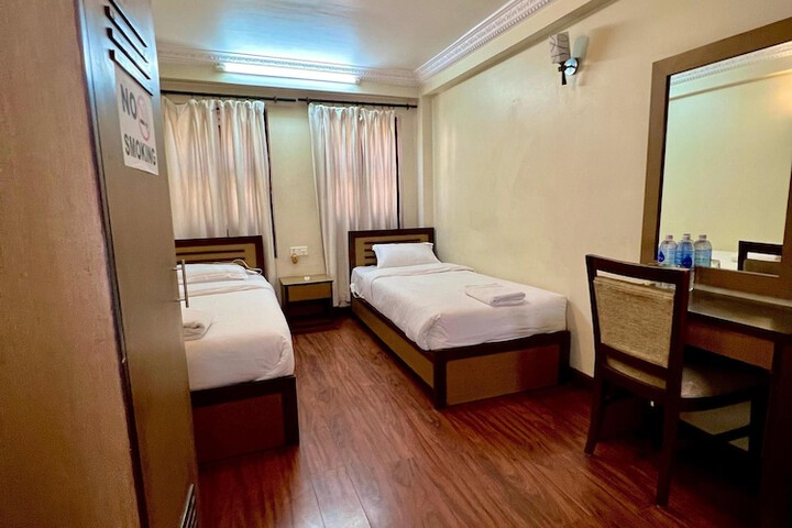 Room 5 of 51