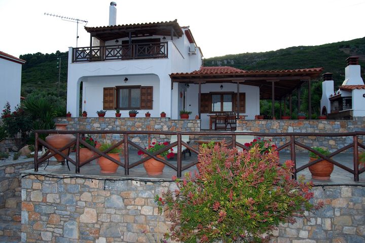 Terrace/Patio 17 of 36