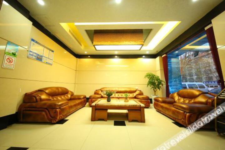 Hotel Interior 11 of 43