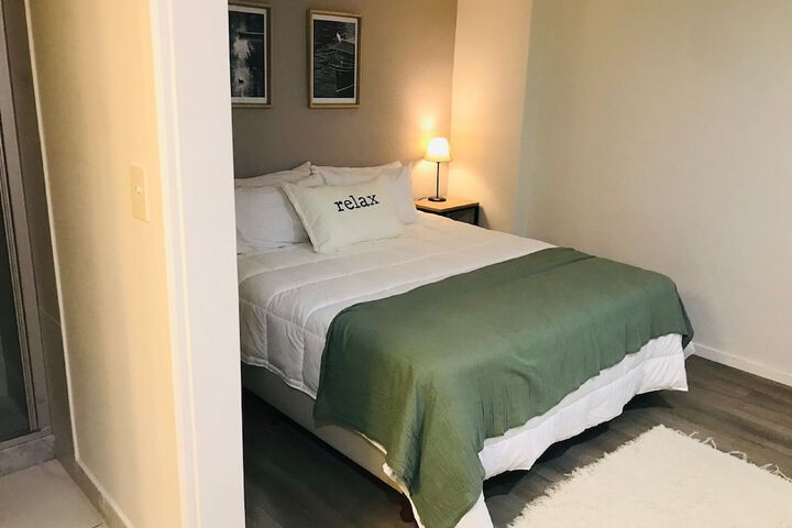 Room 10 of 30