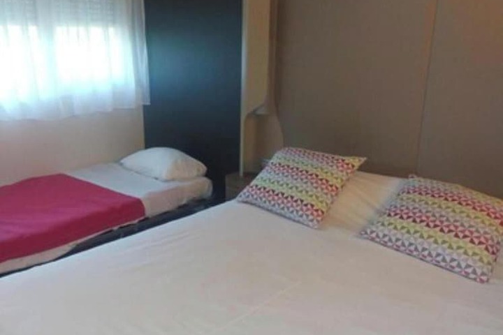 Room 13 of 44