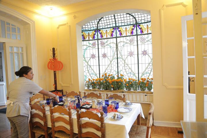 Dining 60 of 86