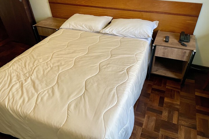 Room 20 of 100