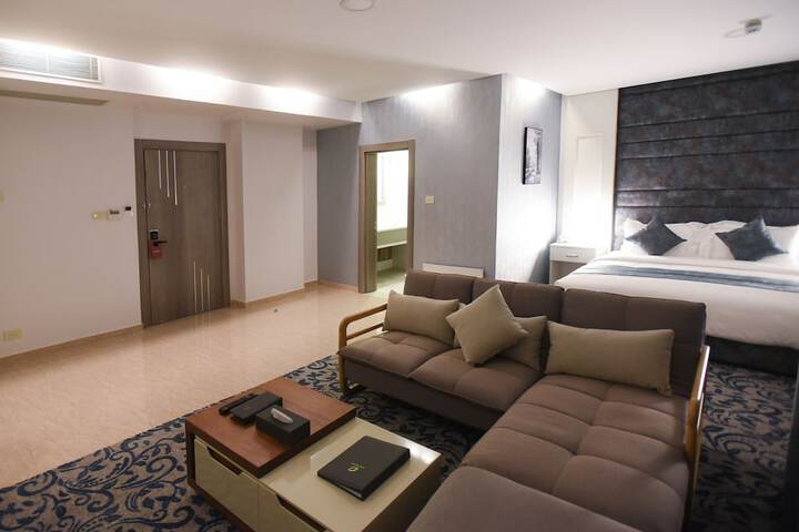Room 5 of 58