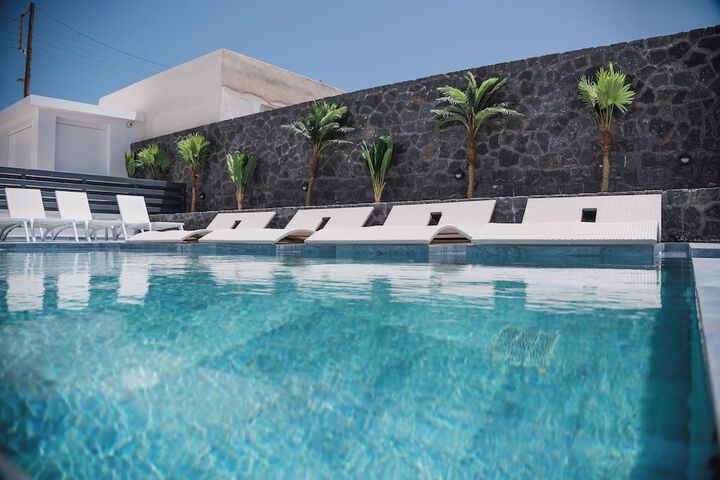 Pool 65 of 70