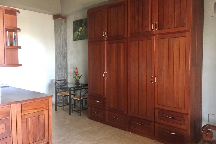 Room 8 of 73