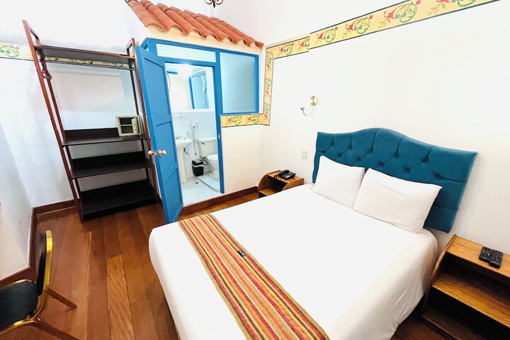 Room 9 of 71
