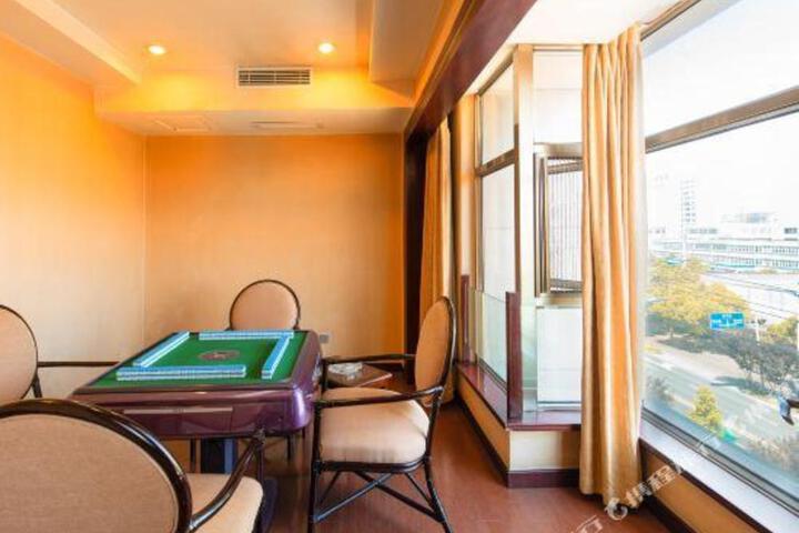 Pu Jing Hotel