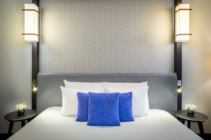 Room 15 of 36