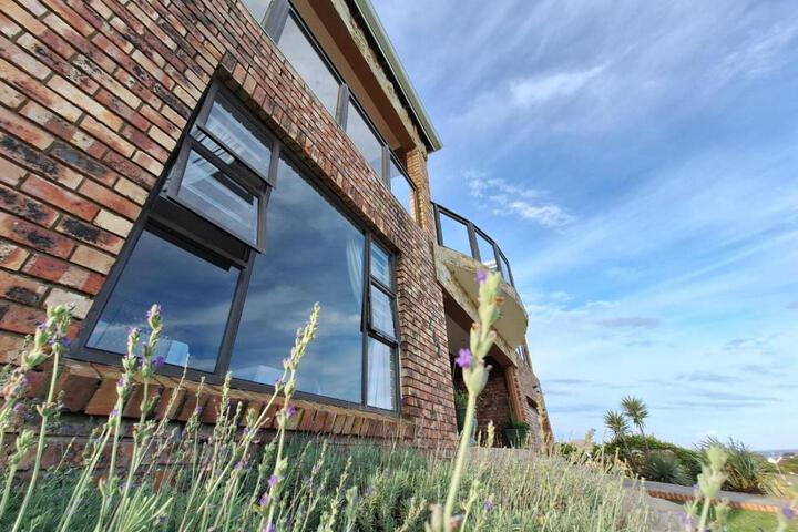 Exterior of Kalashe Bed & Breakfast