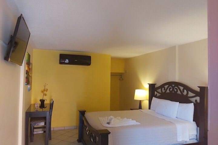 Room 7 of 37