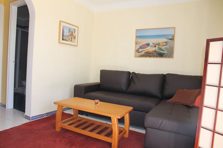 Room 14 of 18