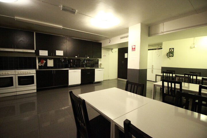 Dining 37 of 49