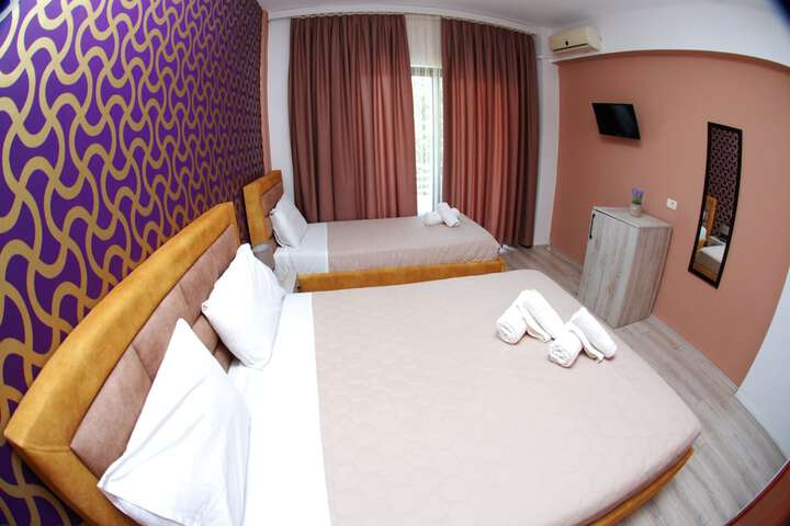 Room 20 of 86