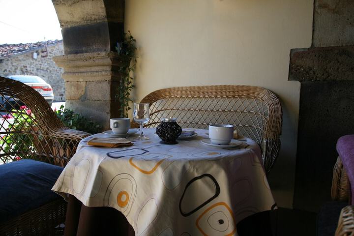 Dining 21 of 35