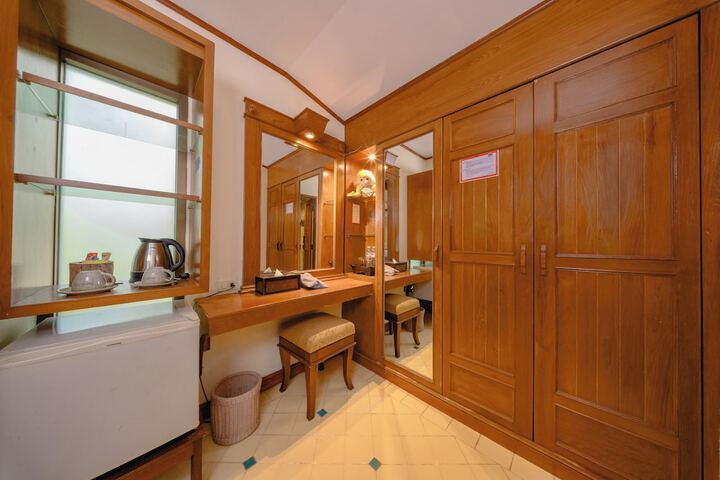 Room 58 of 110