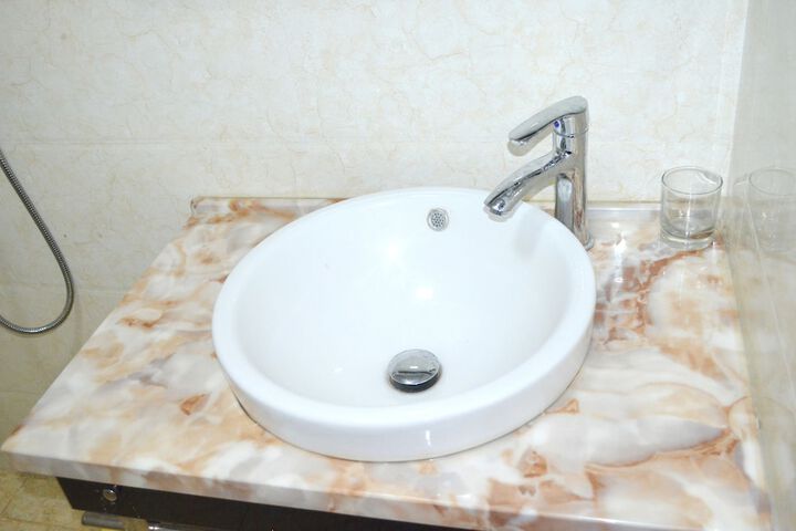 Room 14 of 20