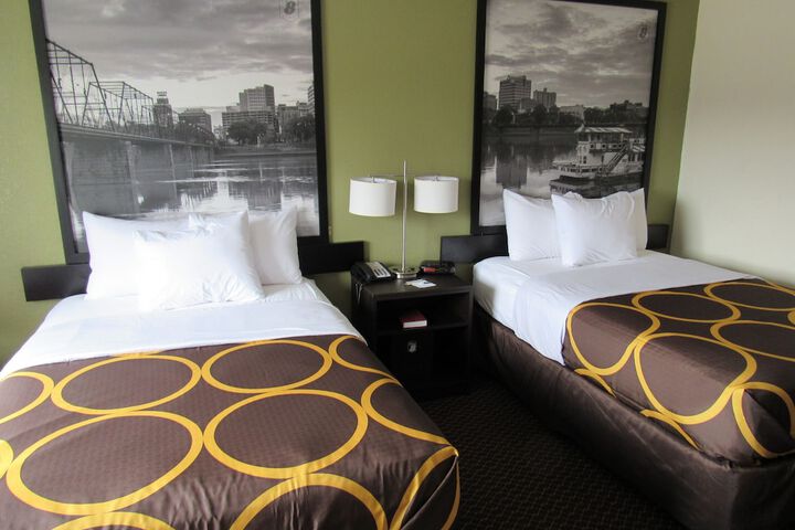 Double Accessible King Size Bed (17 of 22)