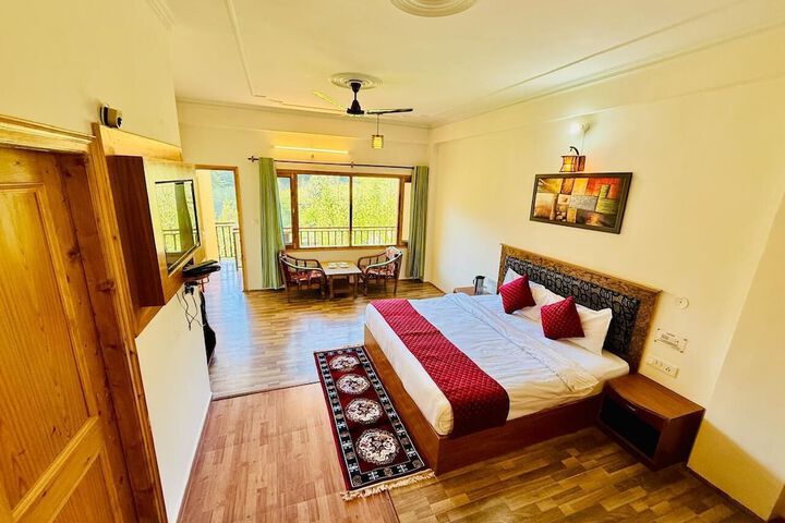 Room 2 of 13