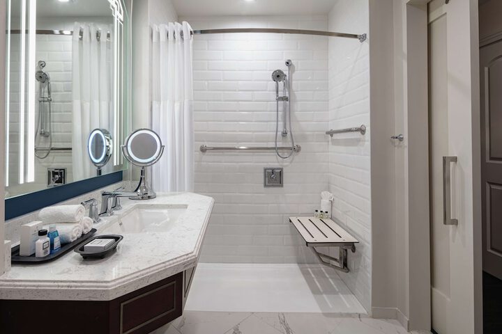 Bathroom shower