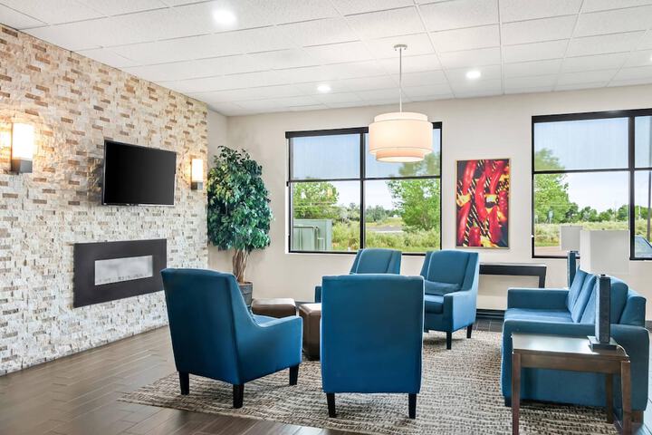 Hotel Interior 4 of 67