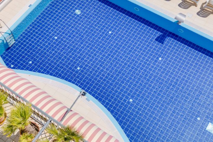 Pool 63 of 82
