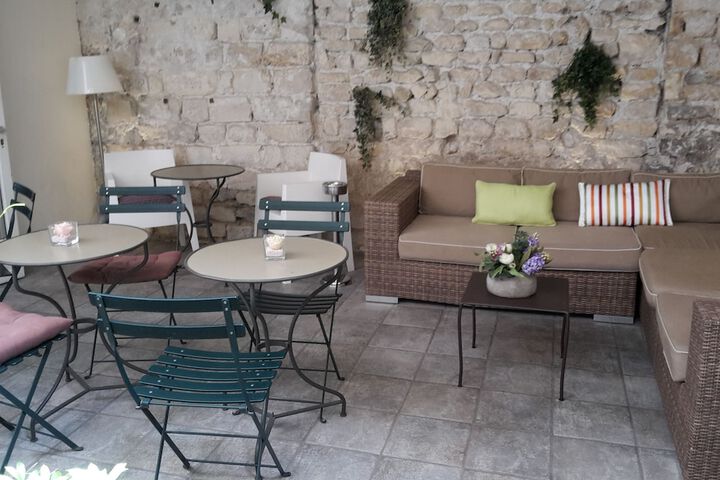 Terrace/Patio 47 of 49