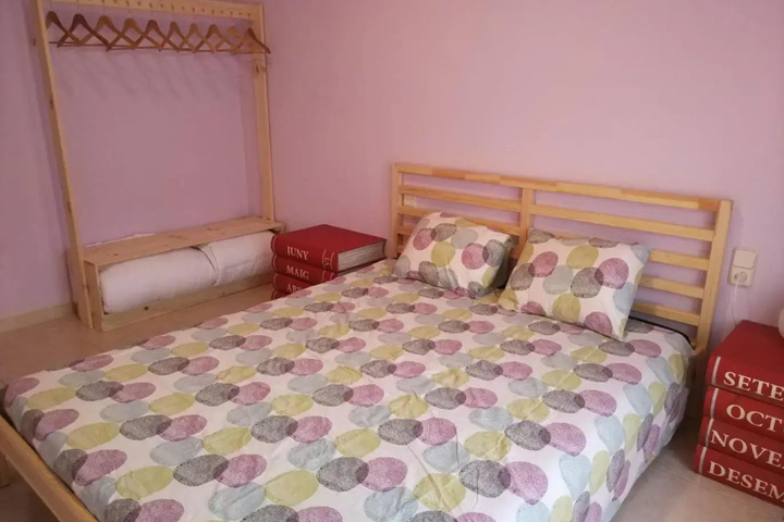 Room 5 of 7