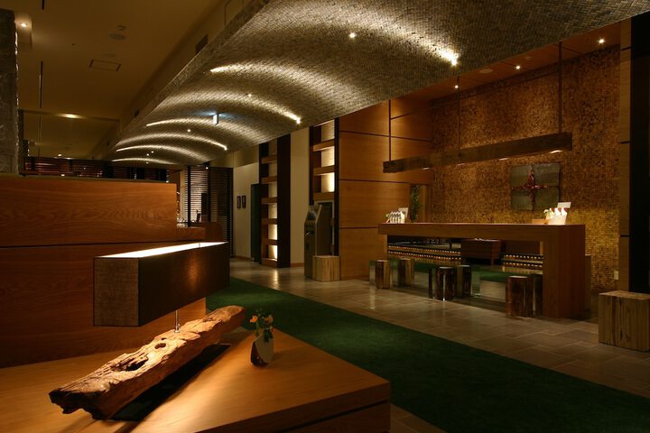 Hotel Lobby