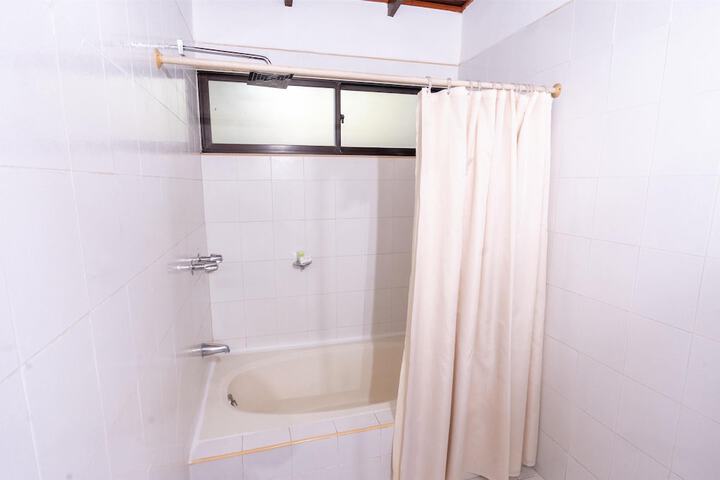 Room 18 of 68